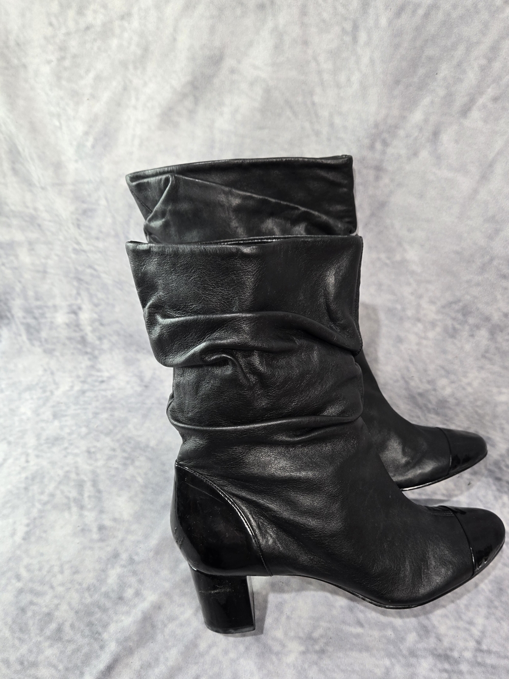 Women's Black Slouch Leather Mid-Heel Boots